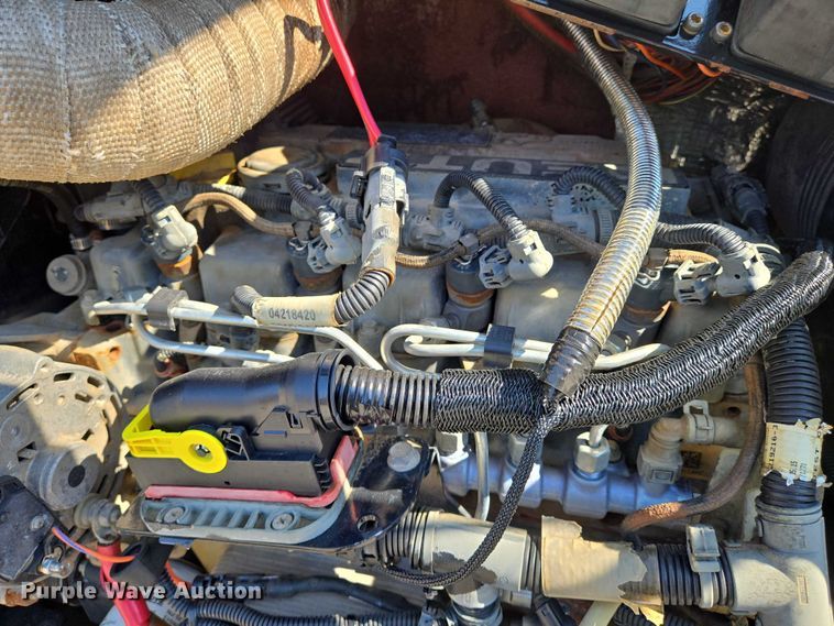 image for item EN8370 2016 Ditch Witch JT20 directional boring unit