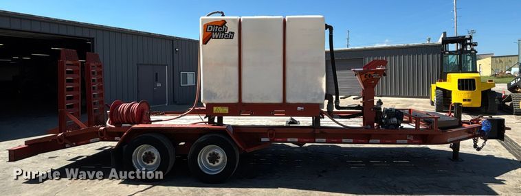 image for item EN8370 2016 Ditch Witch JT20 directional boring unit