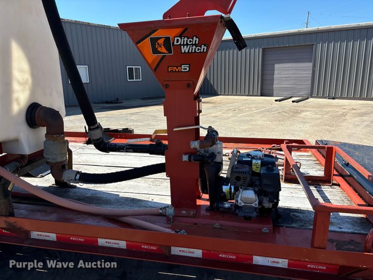 image for item EN8370 2016 Ditch Witch JT20 directional boring unit