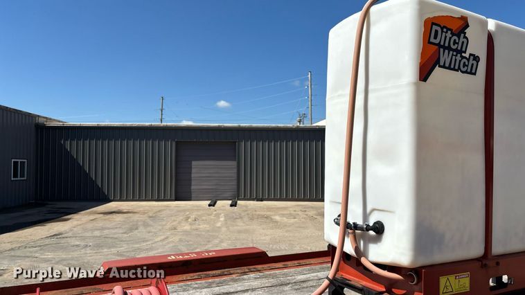 image for item EN8370 2016 Ditch Witch JT20 directional boring unit