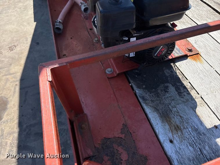 image for item EN8370 2016 Ditch Witch JT20 directional boring unit