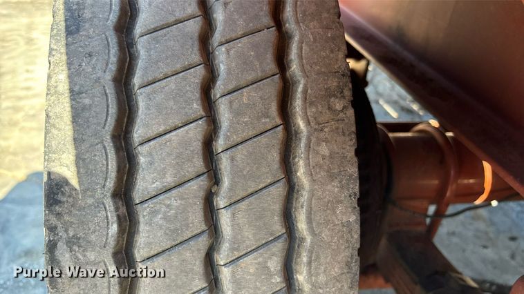 image for item EN8370 2016 Ditch Witch JT20 directional boring unit