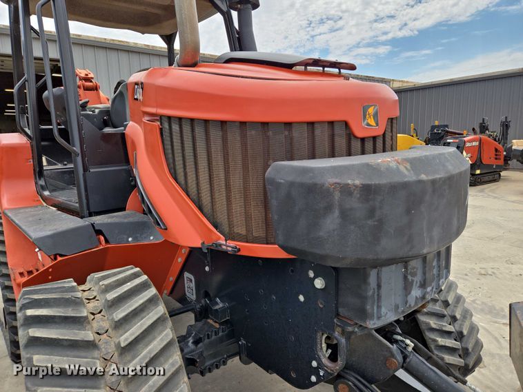 image for item EN8371 2017 Ditch Witch RT125 Quad vibratory cable plow