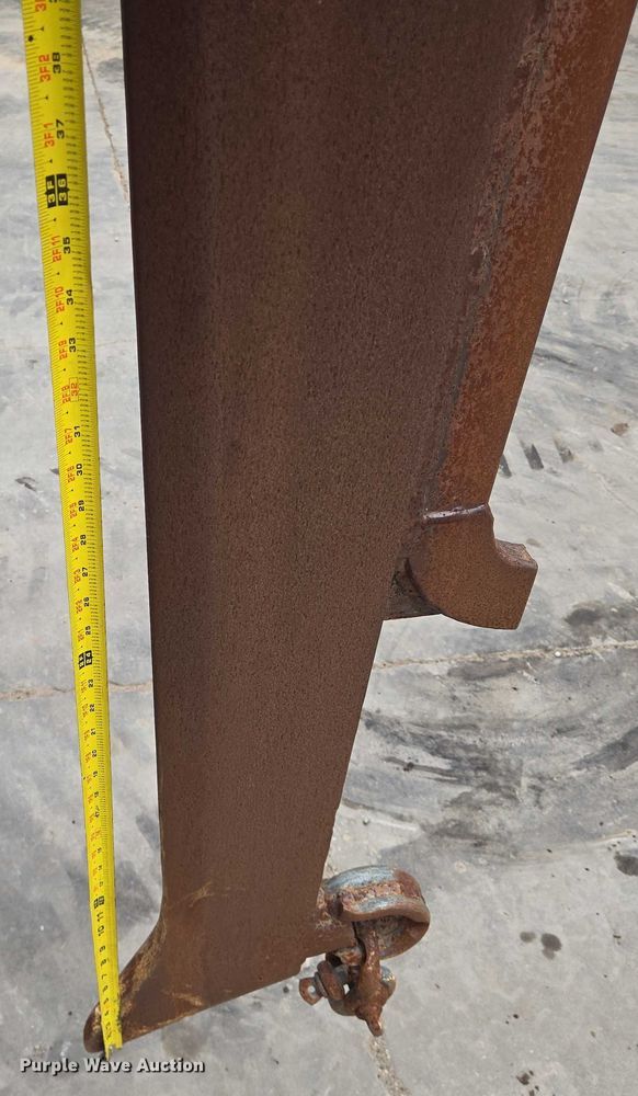 image for item EN8371 2017 Ditch Witch RT125 Quad vibratory cable plow