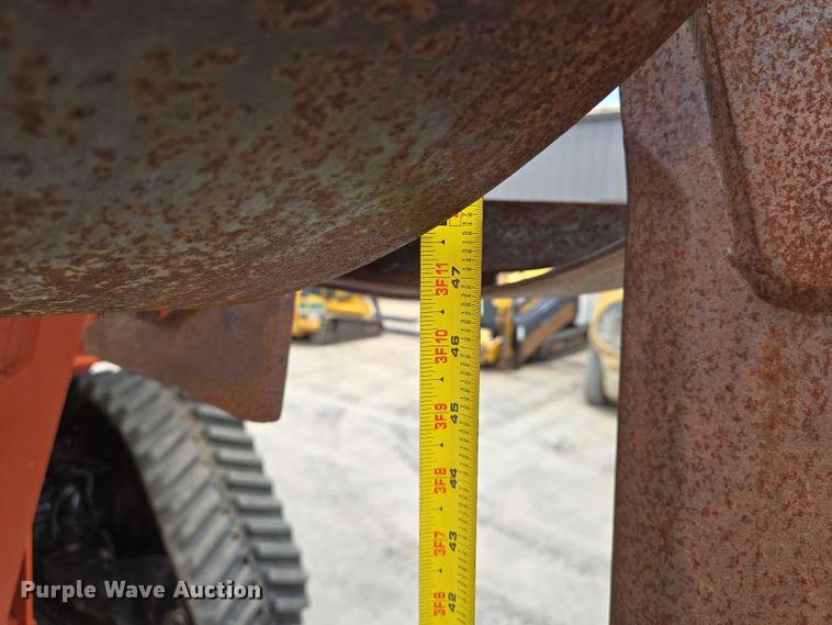 image for item EN8371 2017 Ditch Witch RT125 Quad vibratory cable plow