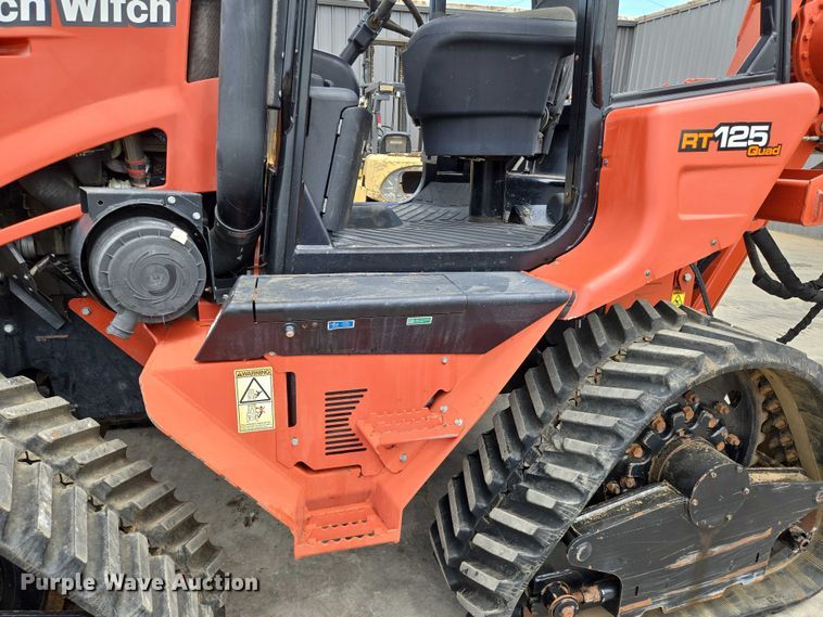 image for item EN8371 2017 Ditch Witch RT125 Quad vibratory cable plow