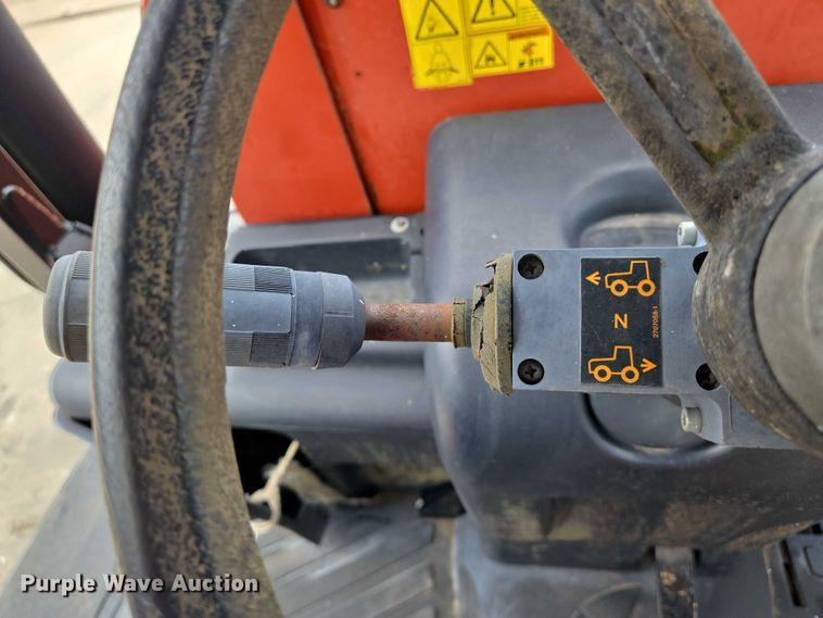 image for item EN8371 2017 Ditch Witch RT125 Quad vibratory cable plow