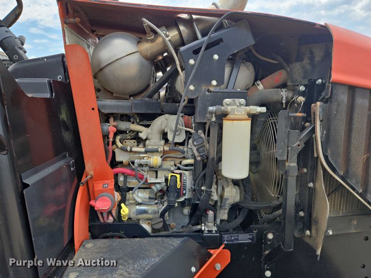 image for item EN8371 2017 Ditch Witch RT125 Quad vibratory cable plow