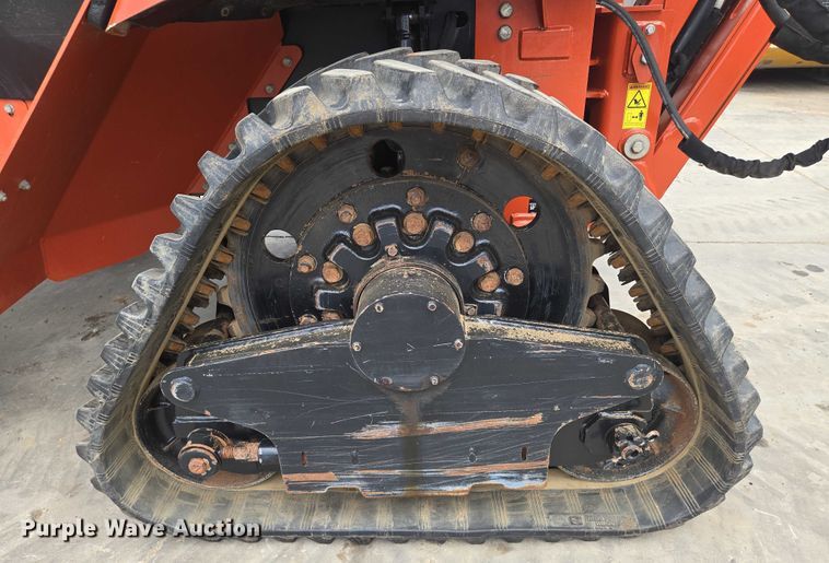 image for item EN8371 2017 Ditch Witch RT125 Quad vibratory cable plow