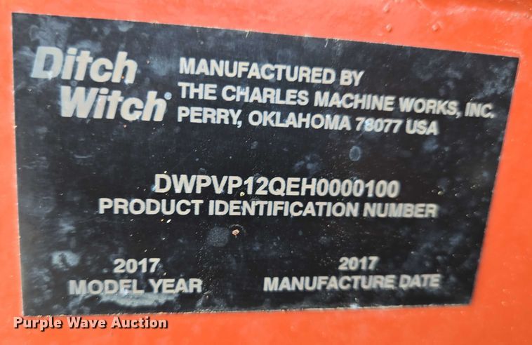 image for item EN8371 2017 Ditch Witch RT125 Quad vibratory cable plow