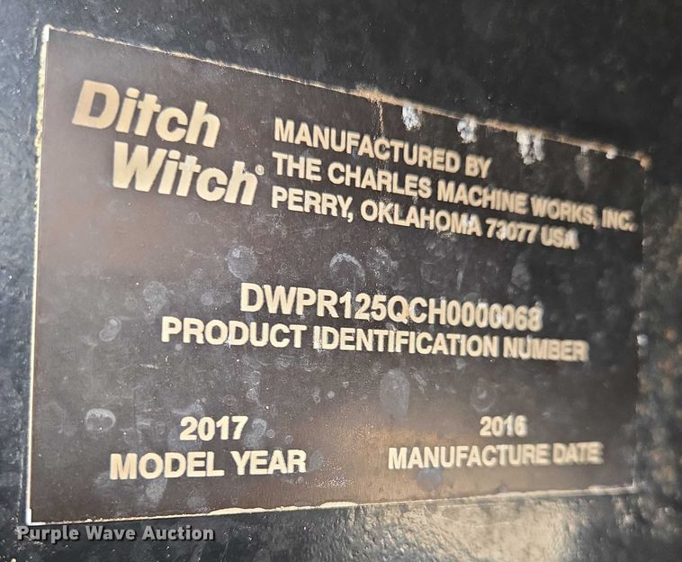 image for item EN8371 2017 Ditch Witch RT125 Quad vibratory cable plow
