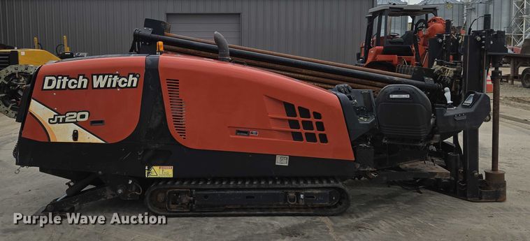 image for item EN8372 2015 Ditch Witch JT20 directional boring unit