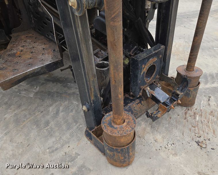 image for item EN8372 2015 Ditch Witch JT20 directional boring unit