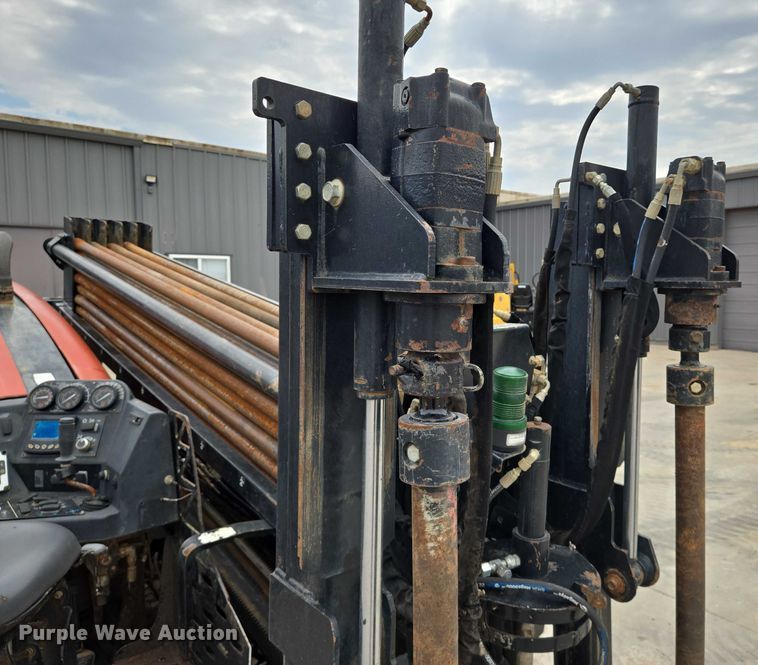 image for item EN8372 2015 Ditch Witch JT20 directional boring unit