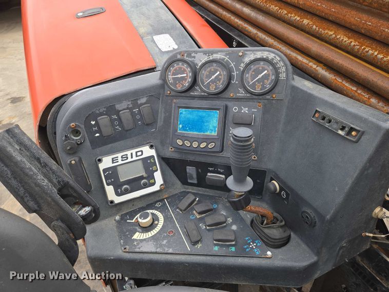 image for item EN8372 2015 Ditch Witch JT20 directional boring unit