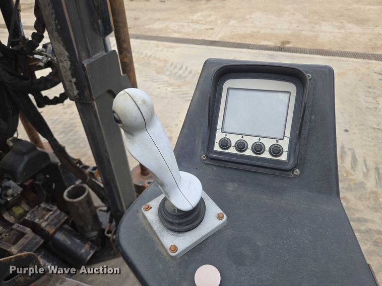 image for item EN8372 2015 Ditch Witch JT20 directional boring unit