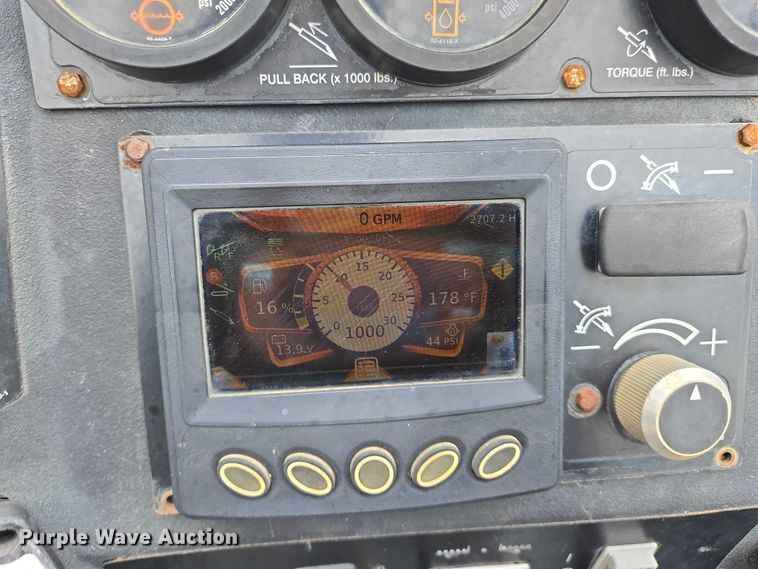 image for item EN8372 2015 Ditch Witch JT20 directional boring unit