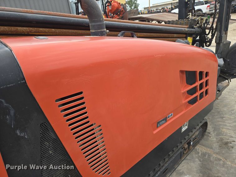 image for item EN8372 2015 Ditch Witch JT20 directional boring unit