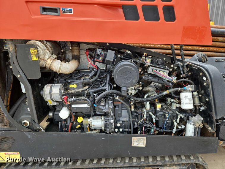 image for item EN8372 2015 Ditch Witch JT20 directional boring unit