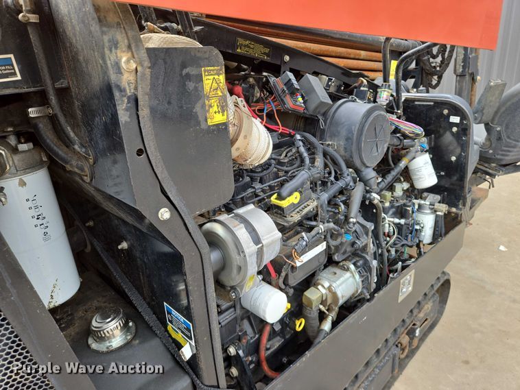 image for item EN8372 2015 Ditch Witch JT20 directional boring unit