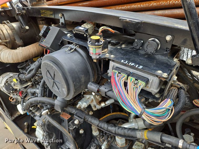 image for item EN8372 2015 Ditch Witch JT20 directional boring unit