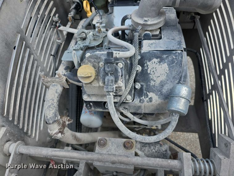 image for item EO1600 2020 Husqvarna Soff Cut 4200  concrete saw