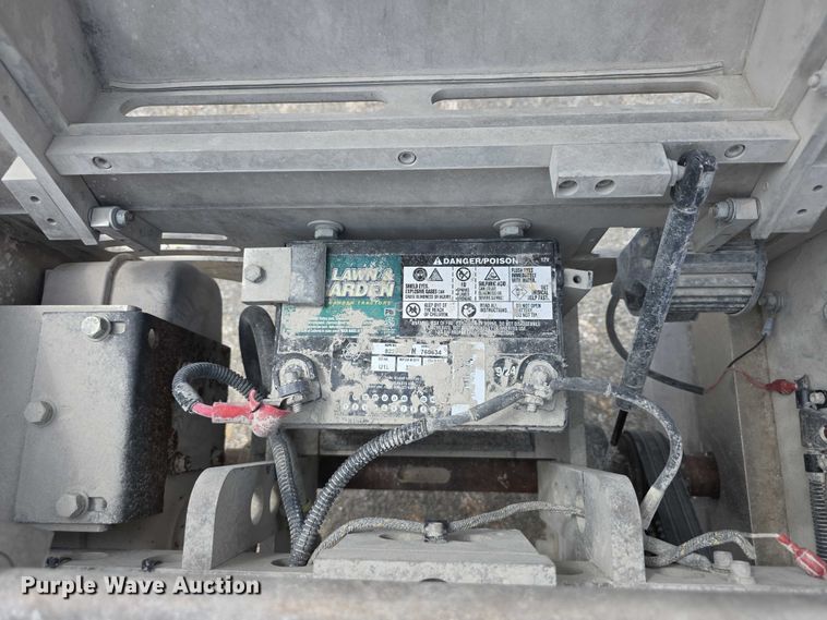 image for item EO1600 2020 Husqvarna Soff Cut 4200  concrete saw