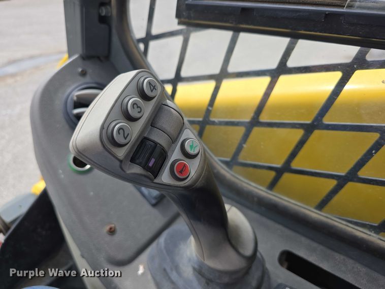 image for item EO1602 2015 Wacker Neuson ST45 tracked skid steer loader