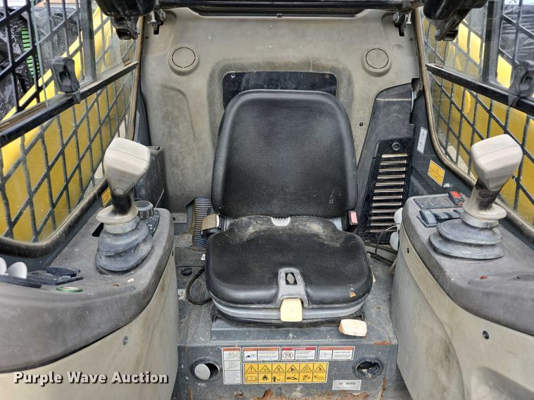 image for item EO1602 2015 Wacker Neuson ST45 tracked skid steer loader