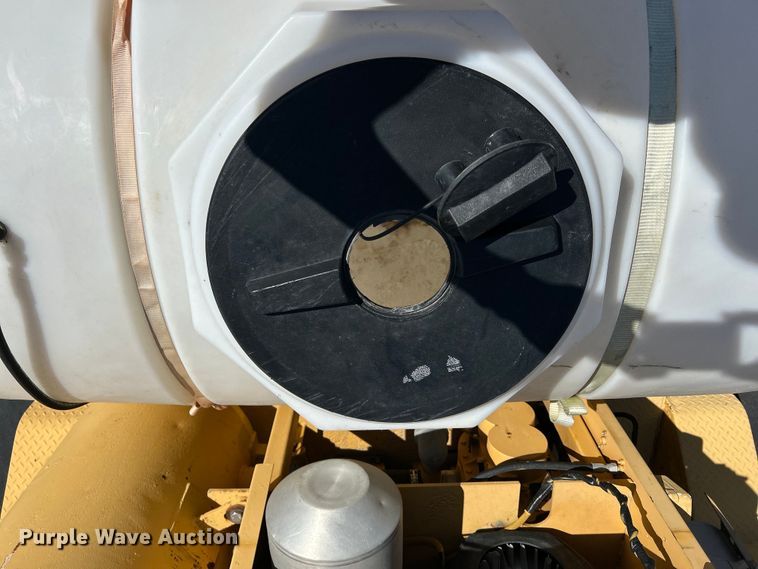 image for item EQ0510 2004 Vac-Tron PDM-500 vacuum excavator