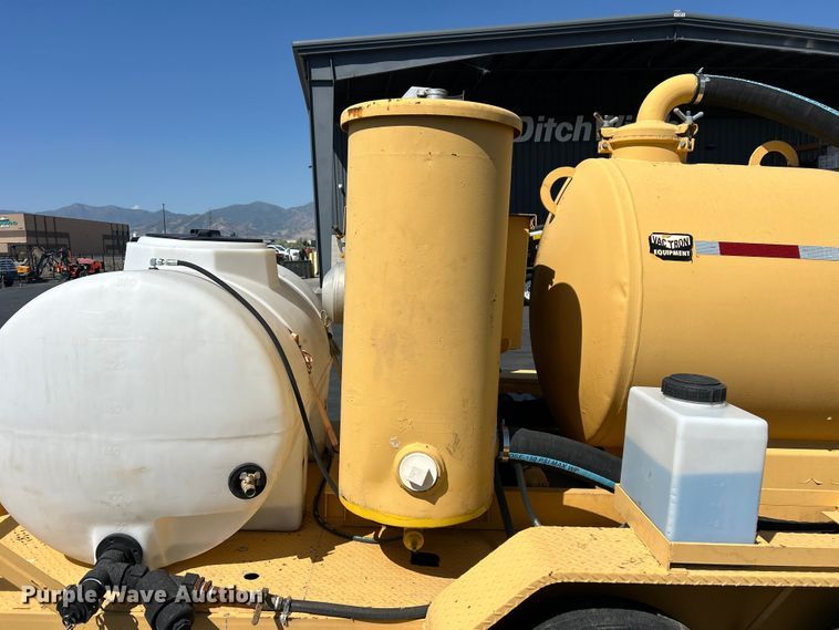 image for item EQ0510 2004 Vac-Tron PDM-500 vacuum excavator