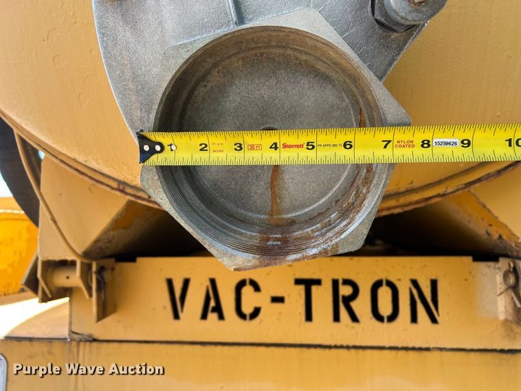 image for item EQ0510 2004 Vac-Tron PDM-500 vacuum excavator