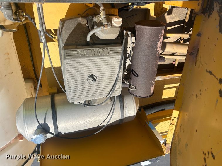 image for item EQ0510 2004 Vac-Tron PDM-500 vacuum excavator