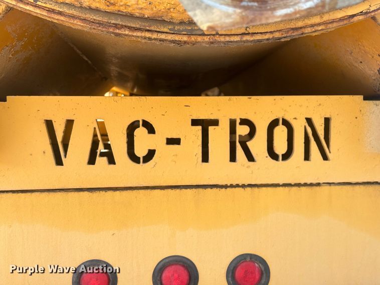 image for item EQ0510 2004 Vac-Tron PDM-500 vacuum excavator