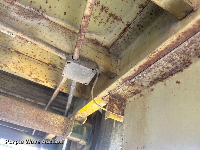 image for item EQ0510 2004 Vac-Tron PDM-500 vacuum excavator