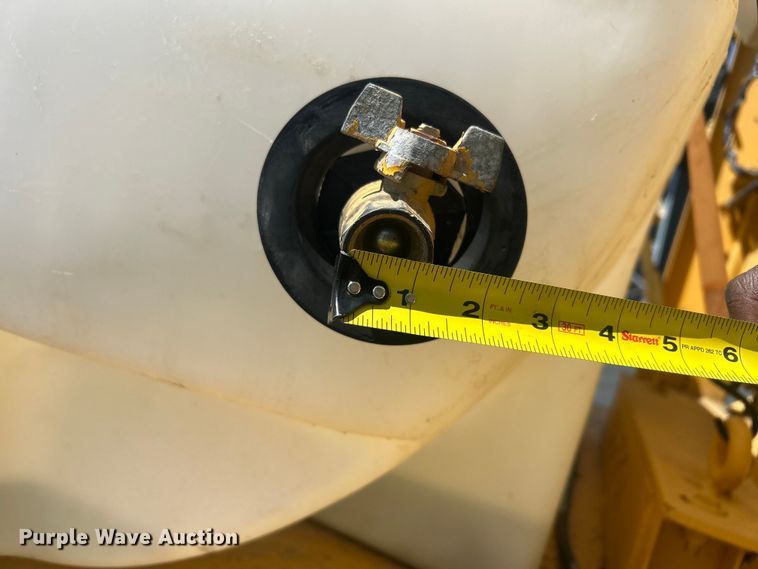 image for item EQ0510 2004 Vac-Tron PDM-500 vacuum excavator