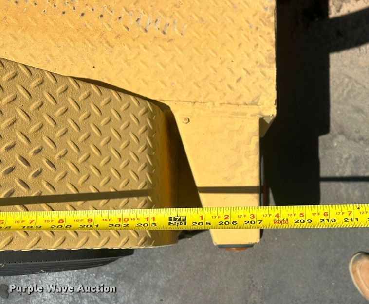 image for item EQ0510 2004 Vac-Tron PDM-500 vacuum excavator