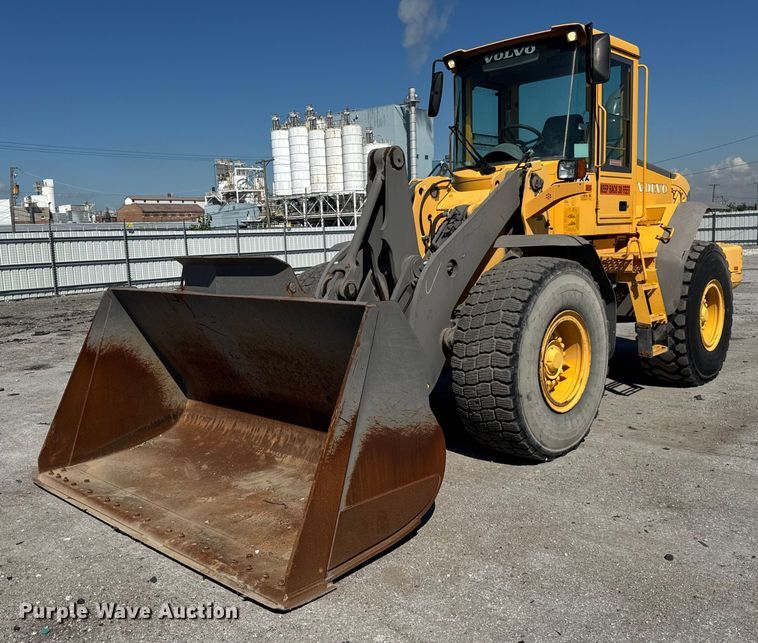 2004 Volvo L90E Wheel Loader VIN: L90EV66351 Lot: 999311113