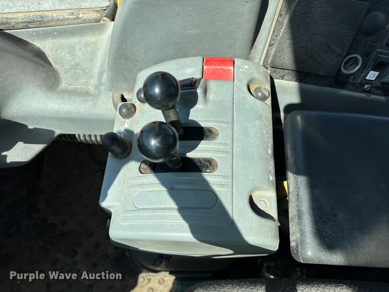 image for item ER0014 2004 Volvo L90E wheel loader