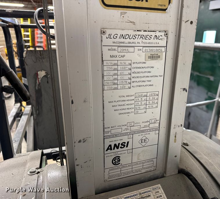 image for item ER0015 2007 JLG 20MVL vertical lift