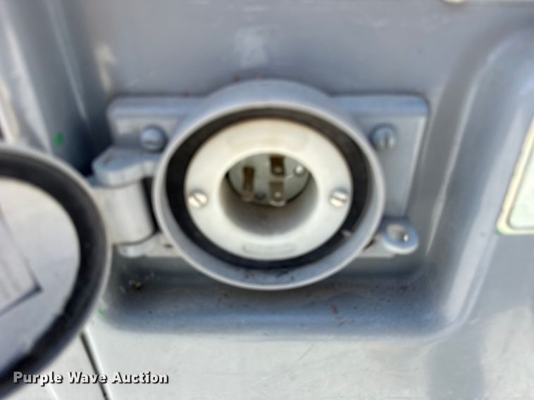 image for item ER0015 2007 JLG 20MVL vertical lift