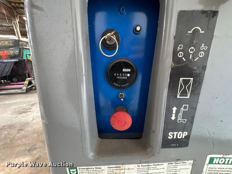 image for item ER0016 2006 Genie GR20 vertical lift