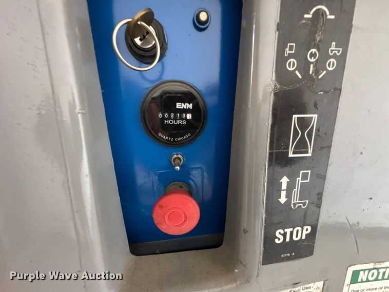 image for item ER0016 2006 Genie GR20 vertical lift