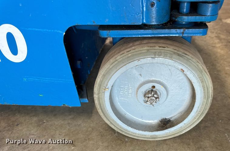 image for item ER0016 2006 Genie GR20 vertical lift