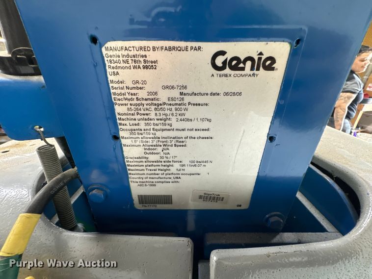 image for item ER0016 2006 Genie GR20 vertical lift