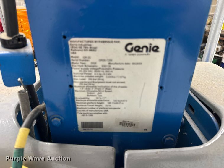image for item ER0016 2006 Genie GR20 vertical lift