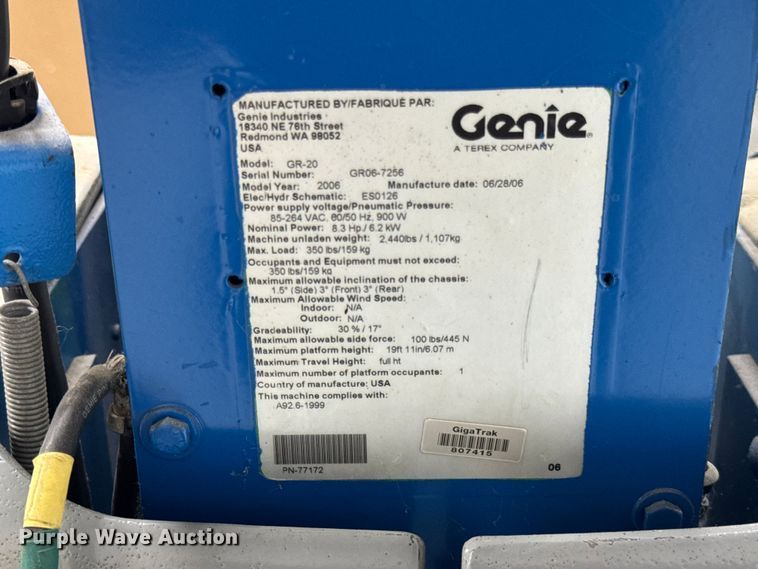 image for item ER0016 2006 Genie GR20 vertical lift