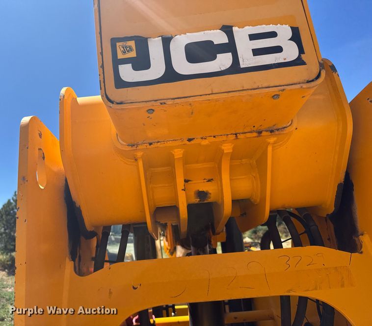 image for item ER2259 2013 JCB 510-56 telehandler