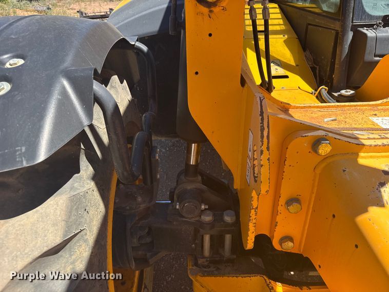 image for item ER2259 2013 JCB 510-56 telehandler