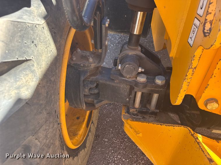 image for item ER2259 2013 JCB 510-56 telehandler